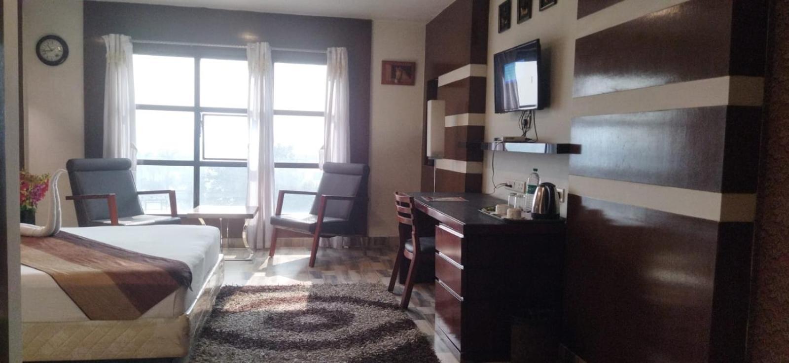Hotel Ambassador Chocolate Inn Kalyani Dış mekan fotoğraf