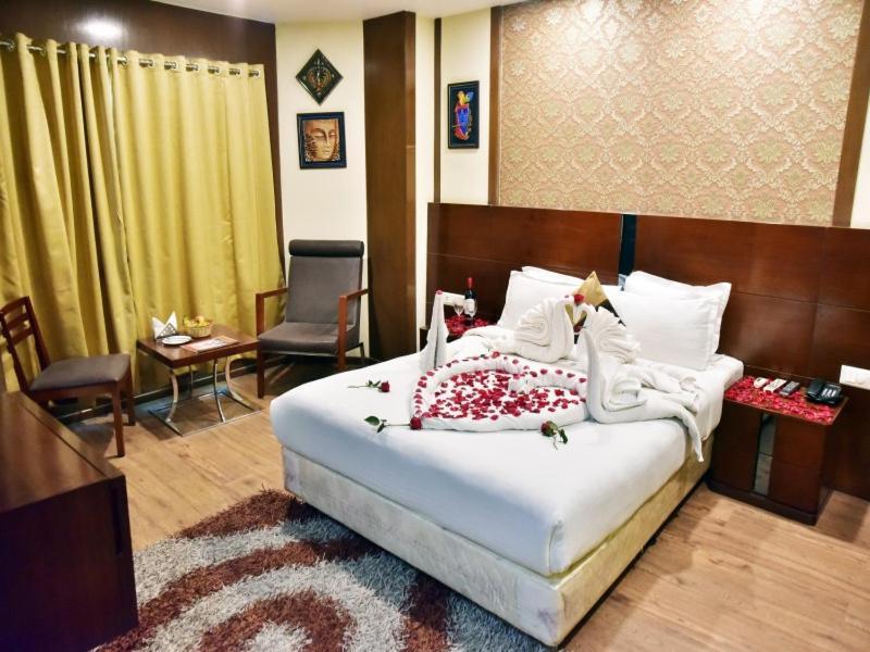 Hotel Ambassador Chocolate Inn Kalyani Dış mekan fotoğraf